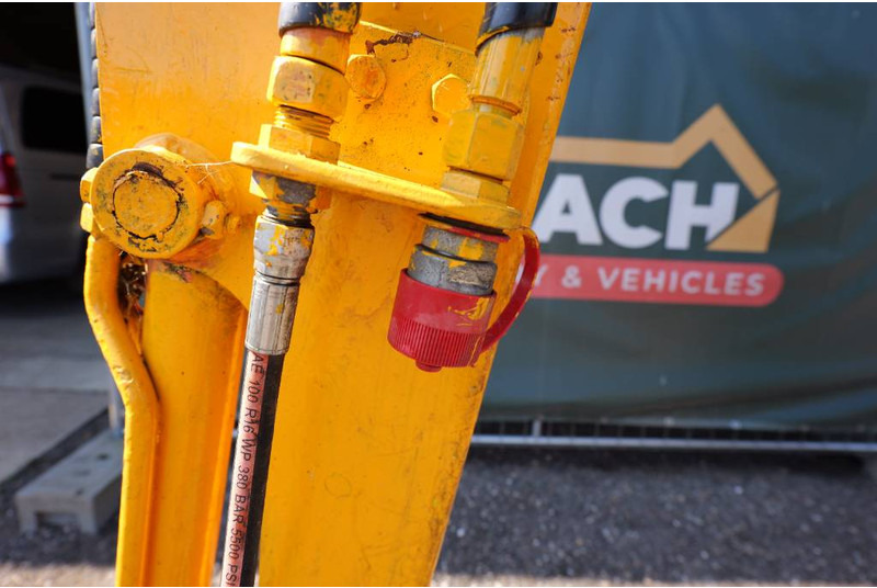 Мини-экскаватор JCB 8018 CTS hydro quick hitch cw05: фото 13