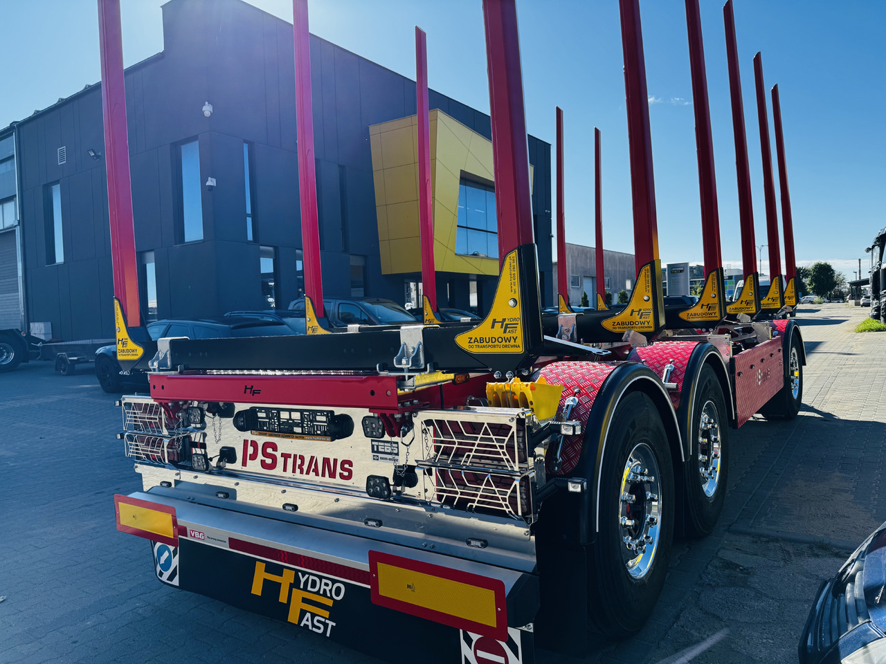 HYDROFAST Przyczepa 3 osiowa / 3 axles timber transport trailer / Remorque à 3 essieux pour le transport de bois / 3-Achs-Rungenanhänger / 3-tengelyes-rönkszállító-pótkocsi / Remorcă pentru transportul lemnului - Прицеп лесовоз: фото 3 HYDROFAST Przyczepa 3 osiowa / 3 axles timber transport trailer / Remorque à 3 essieux pour le transport de bois / 3-Achs-Rungenanhänger / 3-tengelyes-rönkszállító-pótkocsi / Remorcă pentru transportul lemnului - Прицеп лесовоз: фото 3