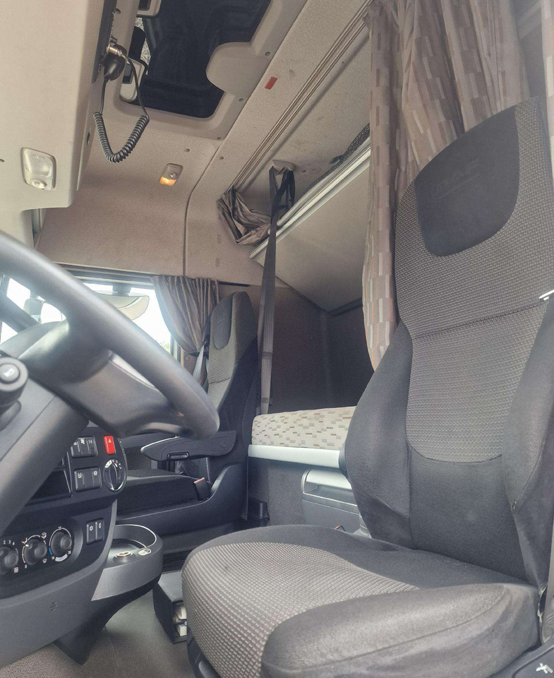 Грузовик-контейнеровоз/ Сменный кузов DAF XF 460: фото 16