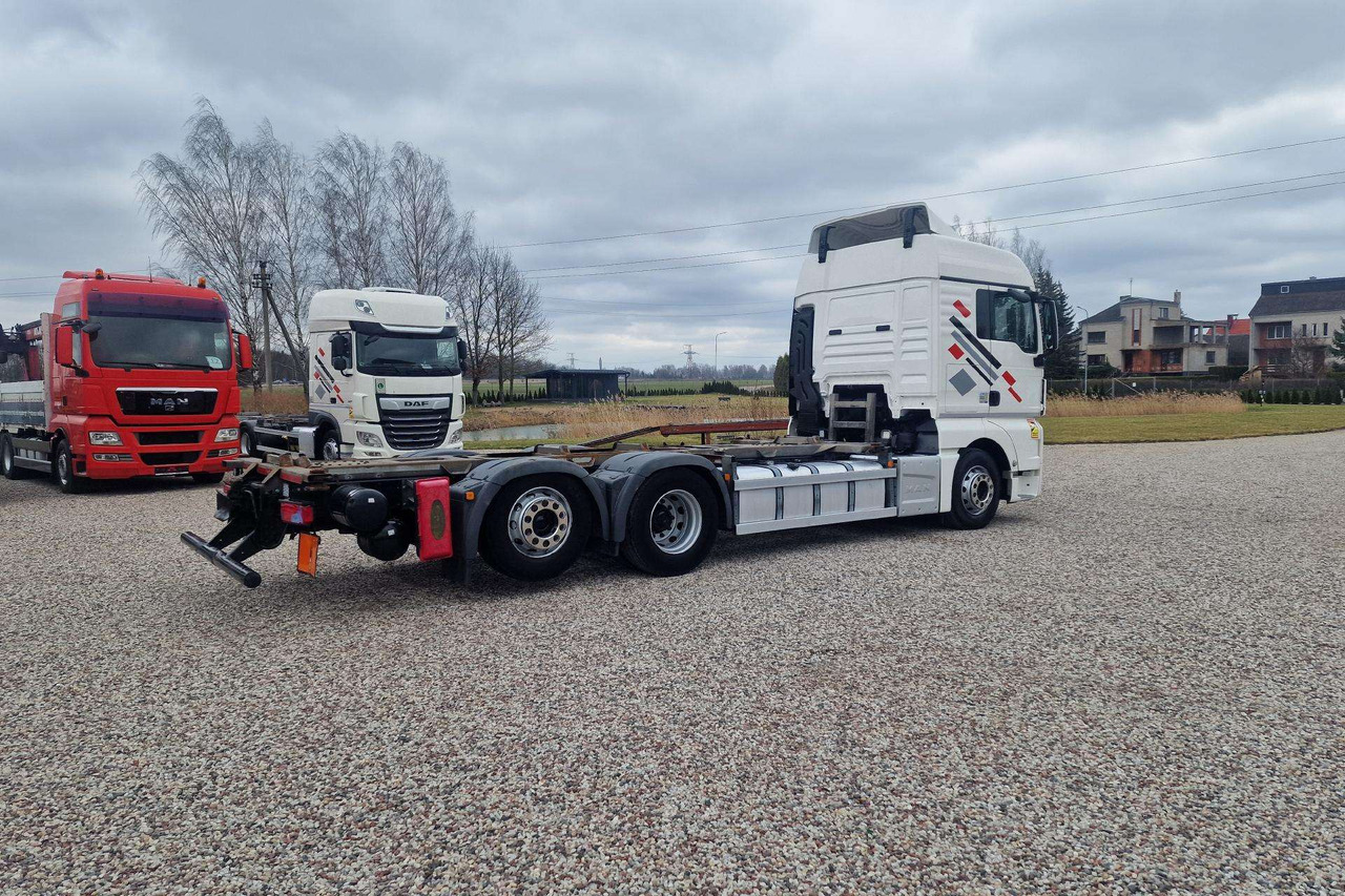 MAN TGX 26.420 - Грузовик-контейнеровоз/ Сменный кузов: фото 4 MAN TGX 26.420 - Грузовик-контейнеровоз/ Сменный кузов: фото 4