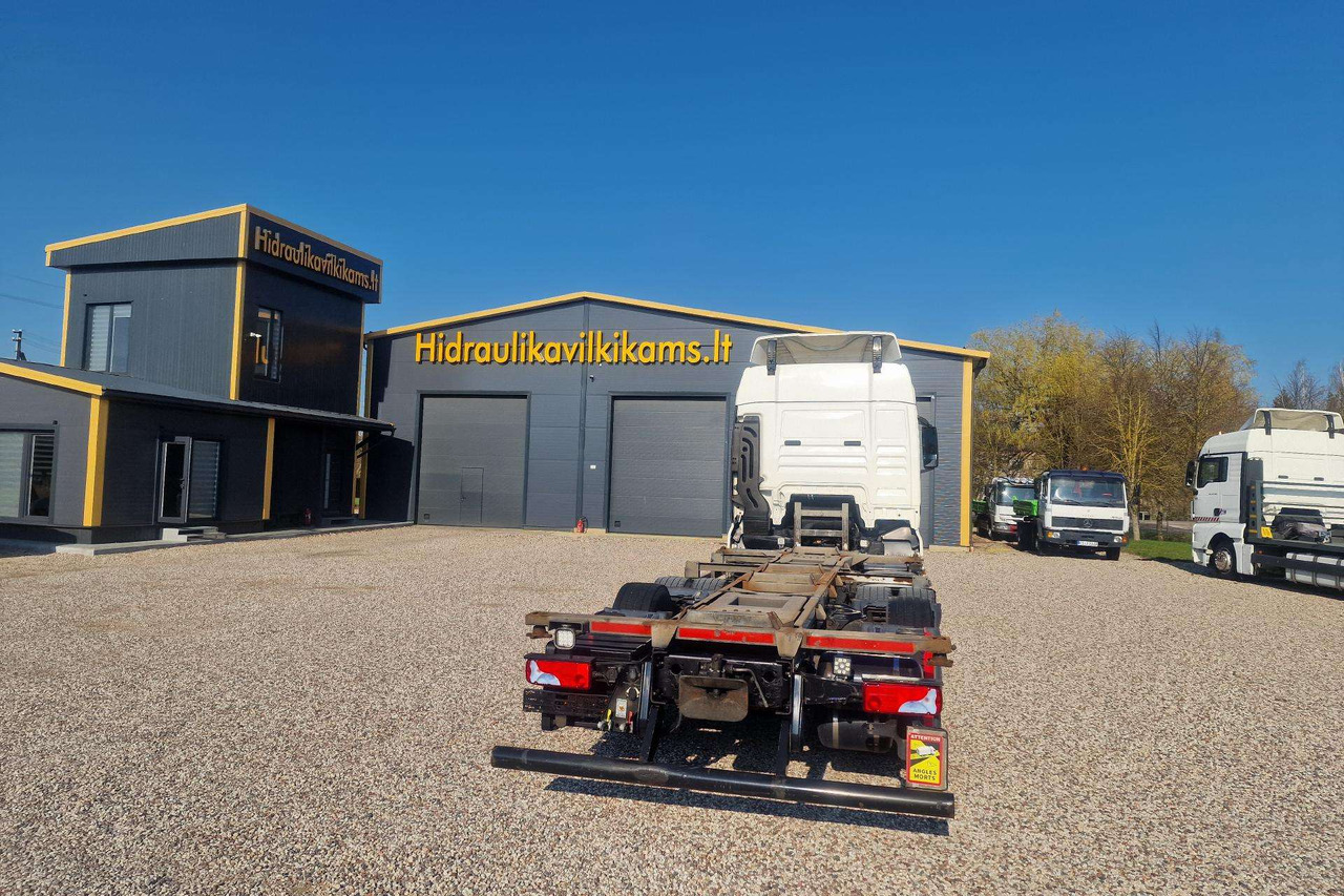 MAN TGX 26.430 - Грузовик-контейнеровоз/ Сменный кузов: фото 3 MAN TGX 26.430 - Грузовик-контейнеровоз/ Сменный кузов: фото 3