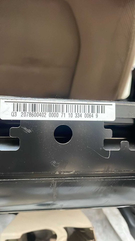 Fotele do Mercedes W 207 kabrio - Сиденье для Легковых автомобилей: фото 4 Fotele do Mercedes W 207 kabrio - Сиденье для Легковых автомобилей: фото 4