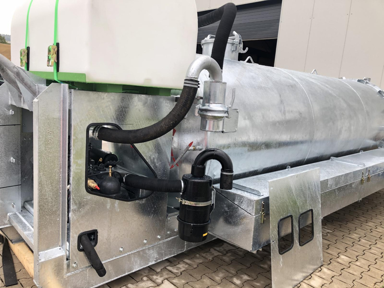 S-Vac 10m³ vacuum hook lifting roll-of container 10m³ - Контейнер для мультилифта: фото 3 S-Vac 10m³ vacuum hook lifting roll-of container 10m³ - Контейнер для мультилифта: фото 3