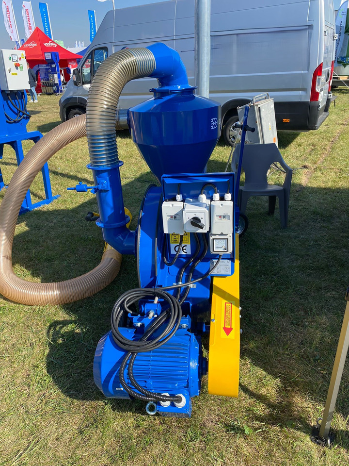 Dozamech Saug-Druckgebläse / Suction and pressure blower / Suceuse à grains / Trasportatore / Пневматический вдуватель / Dmuchawa ssąco-tłocząca T-420 - Конвейер: фото 5 Dozamech Saug-Druckgebläse / Suction and pressure blower / Suceuse à grains / Trasportatore / Пневматический вдуватель / Dmuchawa ssąco-tłocząca T-420 - Конвейер: фото 5