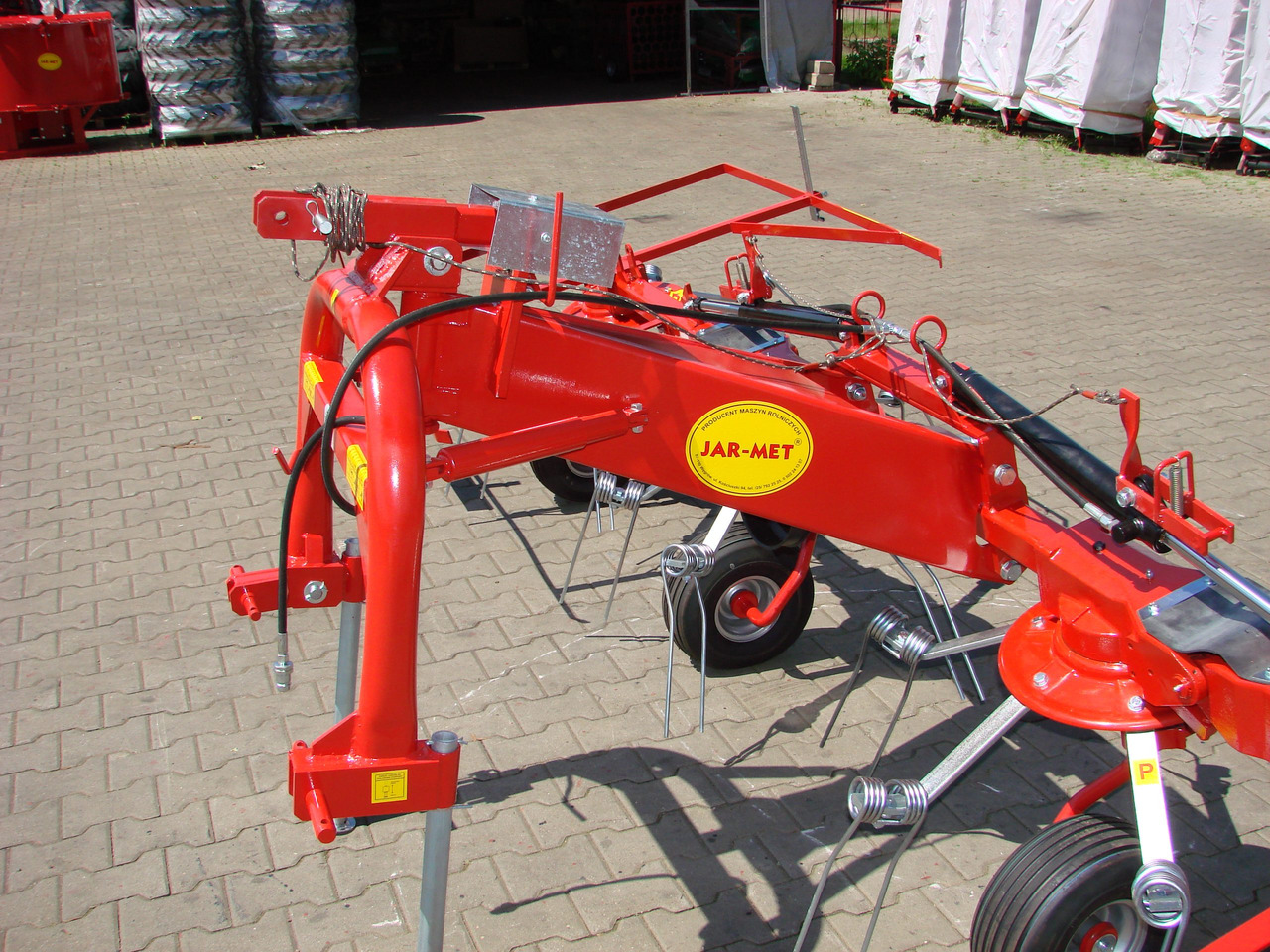 JAR-MET Schwader / Tedder / Faneuse / Przetrząsacz 5,2 m - Сеноворошилка: фото 4 JAR-MET Schwader / Tedder / Faneuse / Przetrząsacz 5,2 m - Сеноворошилка: фото 4