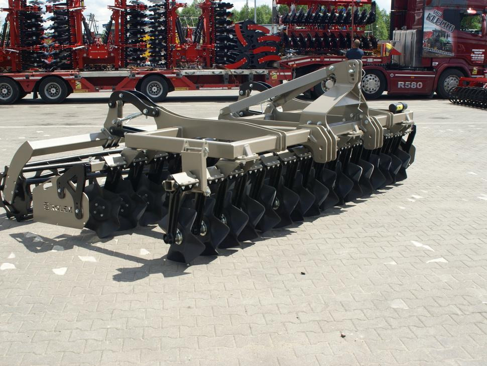 ROLEX Scheibenegge / Cross-Cutter harrow / Dechaumeur cross-cutter / Cross Cutter erpice / Борона с поперечным катком жёсткий/ Brona cross cutter sztywna 4 m - Дисковая борона: фото 5 ROLEX Scheibenegge / Cross-Cutter harrow / Dechaumeur cross-cutter / Cross Cutter erpice / Борона с поперечным катком жёсткий/ Brona cross cutter sztywna 4 m - Дисковая борона: фото 5