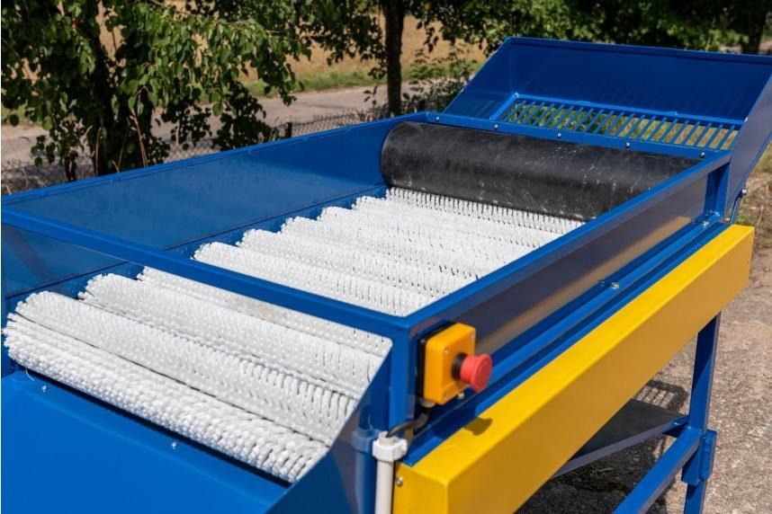 ROLMET Bürstenmaschine / Potato brush cleaner / Nettoyeuse à brosse / Pulitore a spazzole / Очиститель / Czyszczarka szczotkowa - Картофельная техника: фото 5 ROLMET Bürstenmaschine / Potato brush cleaner / Nettoyeuse à brosse / Pulitore a spazzole / Очиститель / Czyszczarka szczotkowa - Картофельная техника: фото 5