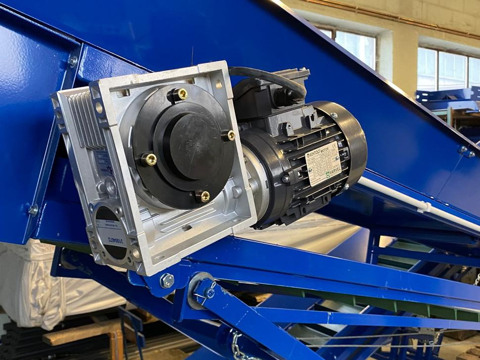 Новый Ленточный конвейер ROLMET Förderband / Belt conveyor / Convoyeur à tapis / Przenośnik taśmowy / Trasportatore a nastro /  Конвейер ленточный / Przenośnik taśmowy PT - 1/3R: фото 9