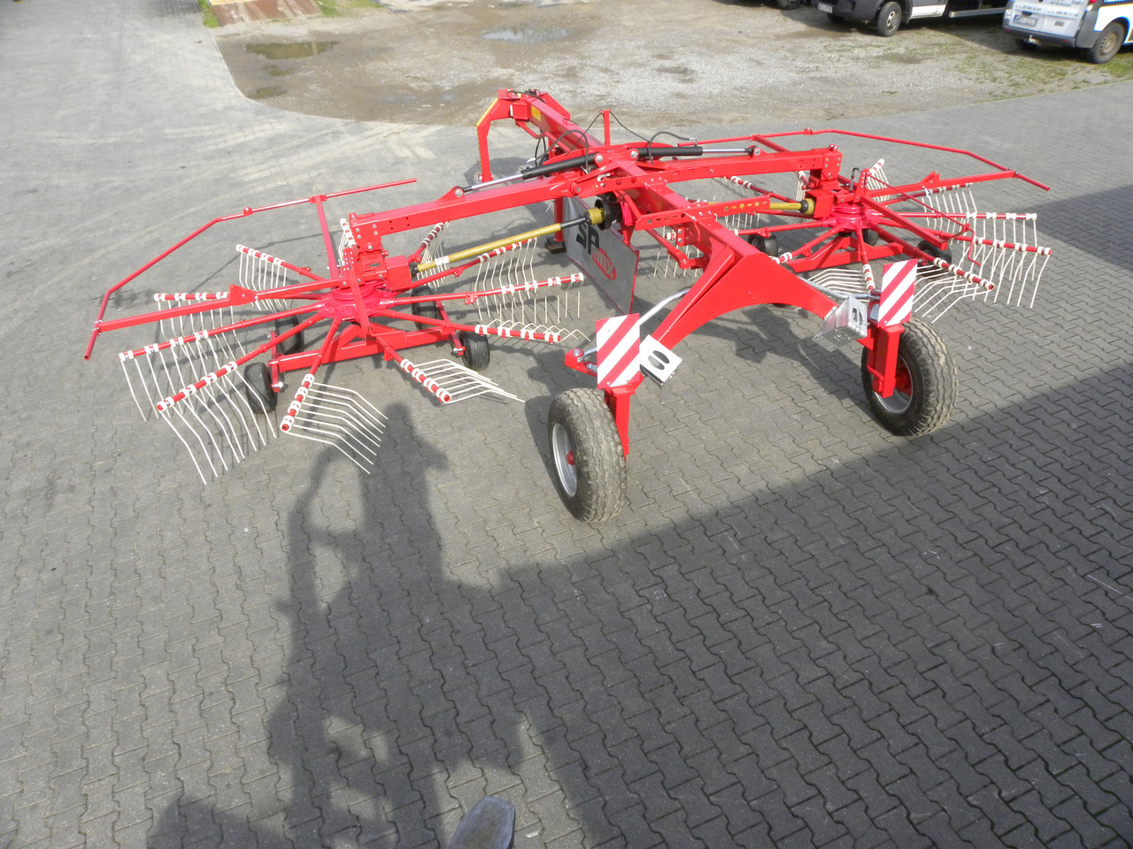 Spawex Kreiselschwader / Rake / Andaineur / Ranghinatore / Rastrillo / Роторные грабли / Zgrabiarka 7,65 m - Техника для сенозаготовки: фото 2 Spawex Kreiselschwader / Rake / Andaineur / Ranghinatore / Rastrillo / Роторные грабли / Zgrabiarka 7,65 m - Техника для сенозаготовки: фото 2