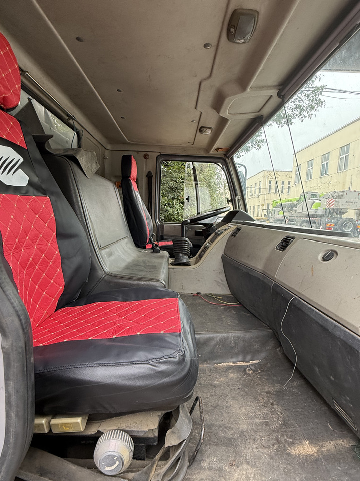 ZOOMLION ZTC700V1 - Мобильный кран: фото 5 ZOOMLION ZTC700V1 - Мобильный кран: фото 5