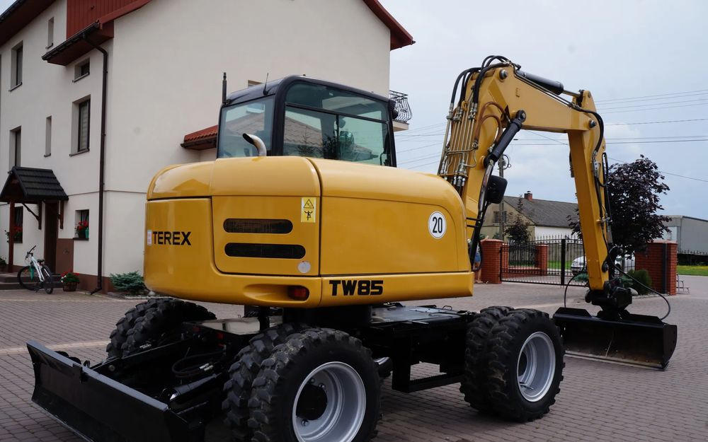 Terex TW 85 Koparka kołowa Sprowadzona silnik DEUTZ Stan Wzorowy - Колёсный экскаватор: фото 5 Terex TW 85 Koparka kołowa Sprowadzona silnik DEUTZ Stan Wzorowy - Колёсный экскаватор: фото 5