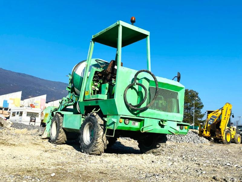 MERLO Auto bétonnière DBM 2500 - Бетономешалка: фото 3 MERLO Auto bétonnière DBM 2500 - Бетономешалка: фото 3