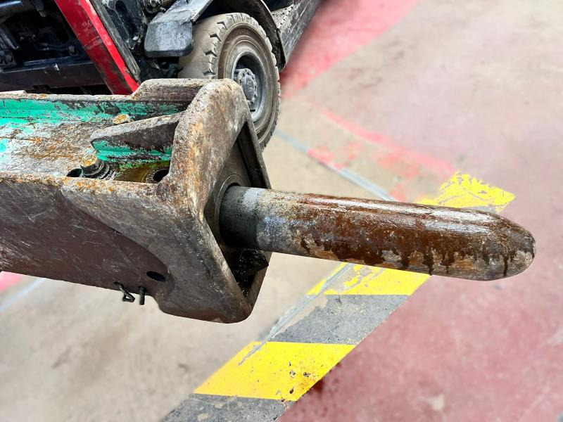 MONTABERT M900 BRH Marteau hydraulique pour 15-25T - Гидромолот: фото 4 MONTABERT M900 BRH Marteau hydraulique pour 15-25T - Гидромолот: фото 4