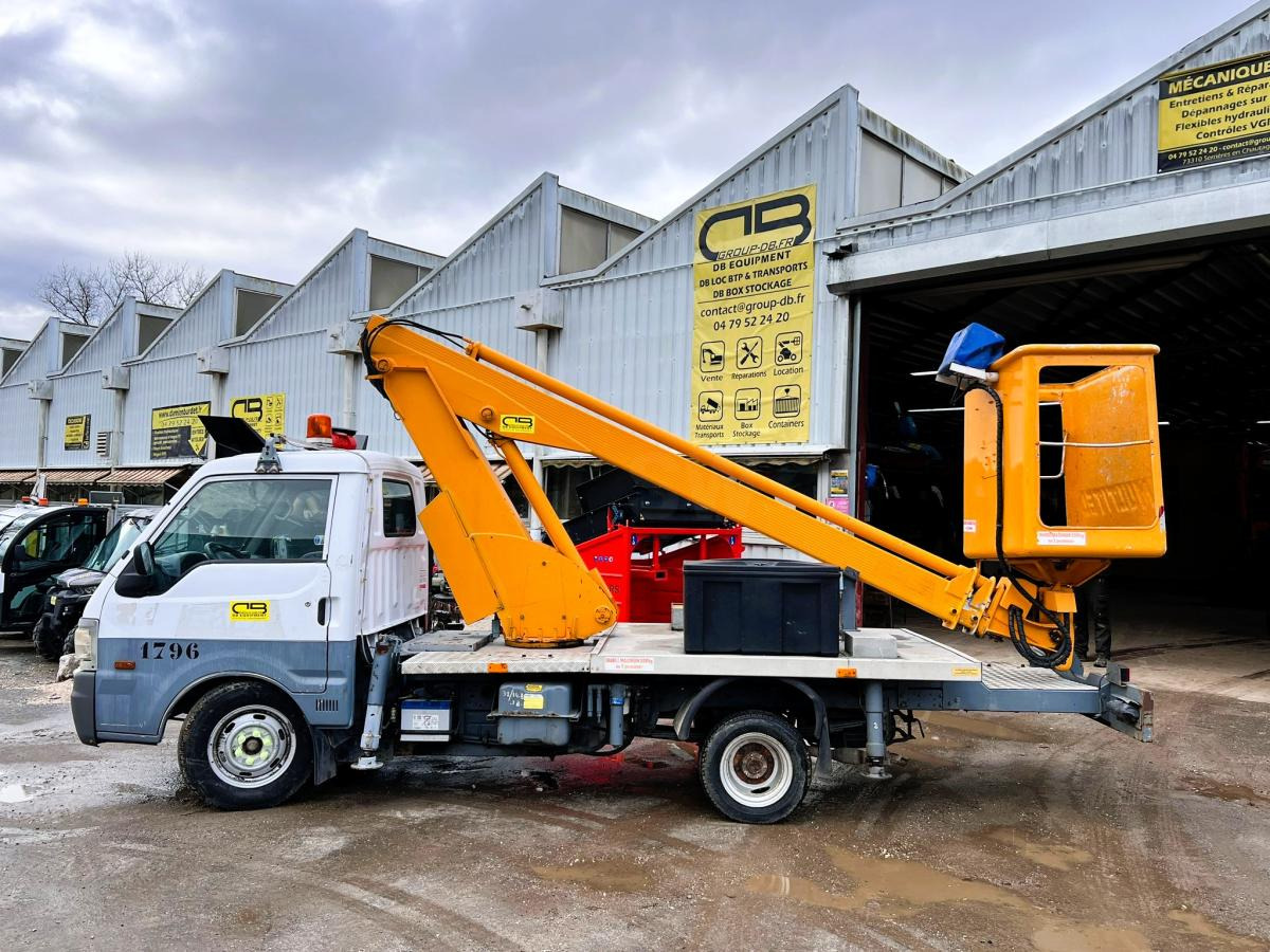 Mazda Bongo Fourgon Nacelle 14,5m - Подъёмник, Фургон: фото 2 Mazda Bongo Fourgon Nacelle 14,5m - Подъёмник, Фургон: фото 2