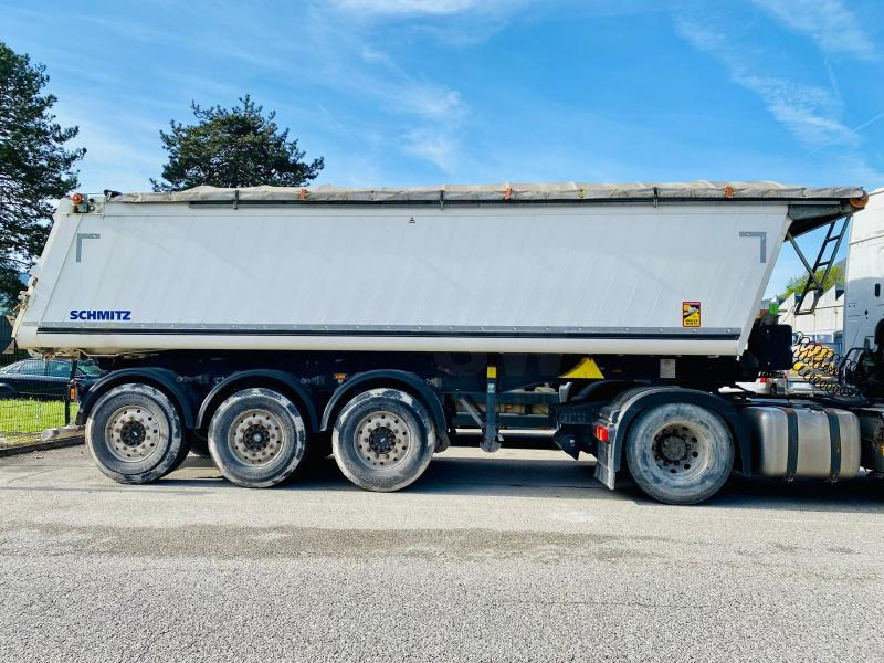 SCHMITZ CARGOBULL SGFS3 REMORQUE SEMI BENNE (3 Essieux) - Самосвальный полуприцеп: фото 3 SCHMITZ CARGOBULL SGFS3 REMORQUE SEMI BENNE (3 Essieux) - Самосвальный полуприцеп: фото 3