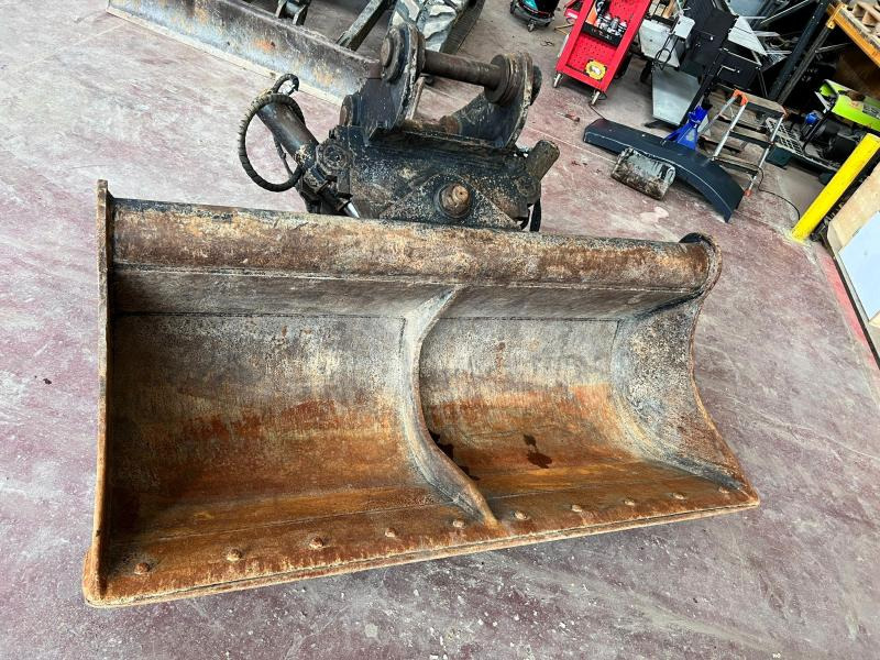 THIERE GODET CURAGE INCLINABLE TILT POUR PELLE DE 20T - Ковш для экскаватора для Строительной техники: фото 2 THIERE GODET CURAGE INCLINABLE TILT POUR PELLE DE 20T - Ковш для экскаватора для Строительной техники: фото 2