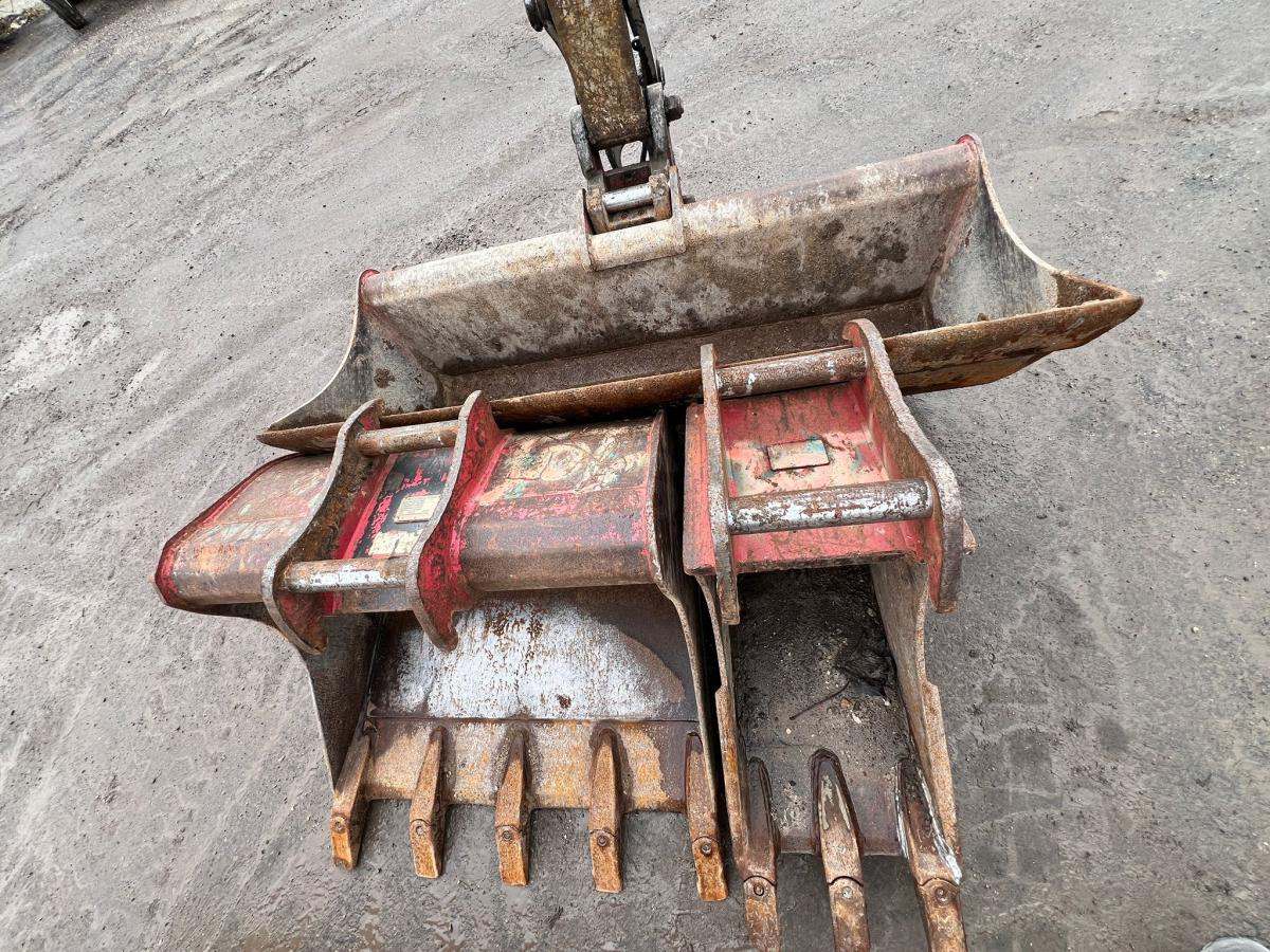 Гусеничный экскаватор Takeuchi TB280FR pelle à chenille 8T: фото 10 Гусеничный экскаватор Takeuchi TB280FR pelle à chenille 8T: фото 10