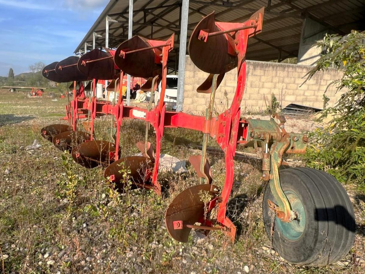 Vogel & Noot Charrue portée 5 corps - Плуг: фото 2 Vogel & Noot Charrue portée 5 corps - Плуг: фото 2