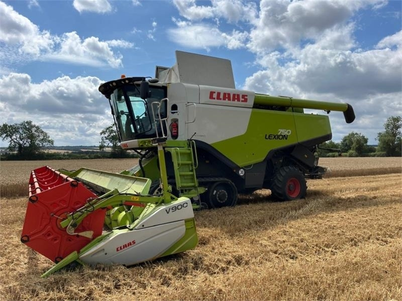 Claas Lexion 750TT APS Hybrid c/w V900 Header **Video Be - Навесное оборудование для комбайна: фото 1 Claas Lexion 750TT APS Hybrid c/w V900 Header **Video Be - Навесное оборудование для комбайна: фото 1