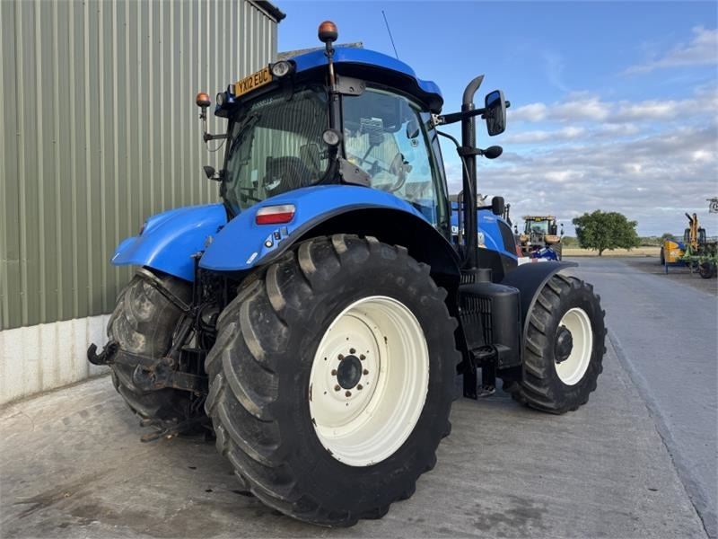 New Holland New Holland T7.210 Auto Command - Трактор: фото 3 New Holland New Holland T7.210 Auto Command - Трактор: фото 3