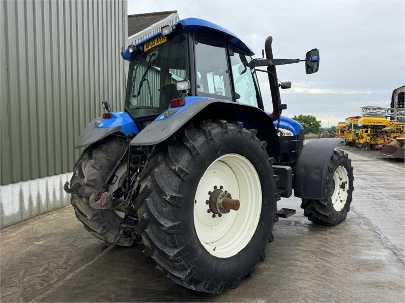 New Holland TM190 - Трактор: фото 4 New Holland TM190 - Трактор: фото 4