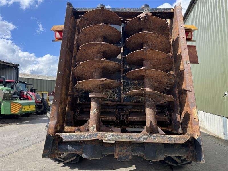 Richard Western D2100 - Навозоразбрасыватель: фото 4 Richard Western D2100 - Навозоразбрасыватель: фото 4