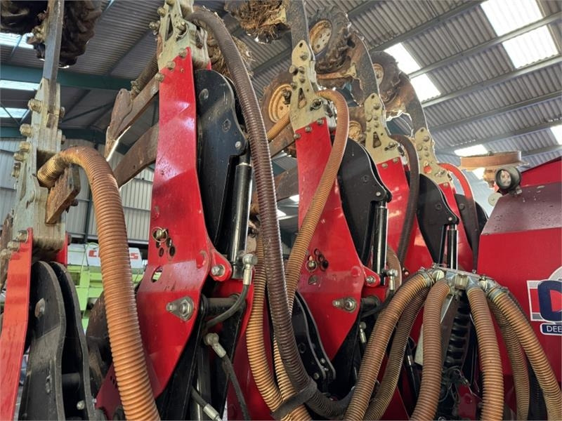 Посевной комплекс Sumo 6m DTS Deep Tillage Seeder Trailed Direct Drill: фото 18