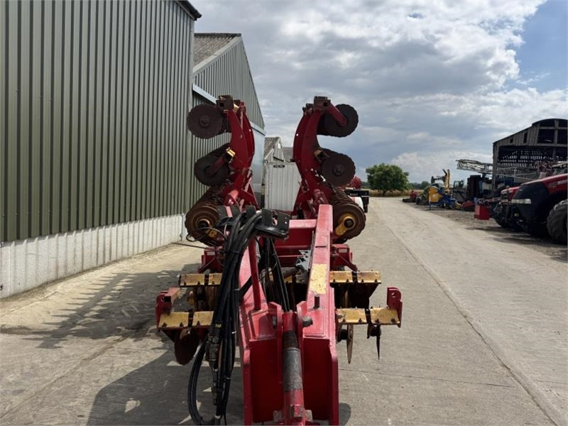 Vaderstad Carrier 820 Cultivator - Почвофреза: фото 5 Vaderstad Carrier 820 Cultivator - Почвофреза: фото 5