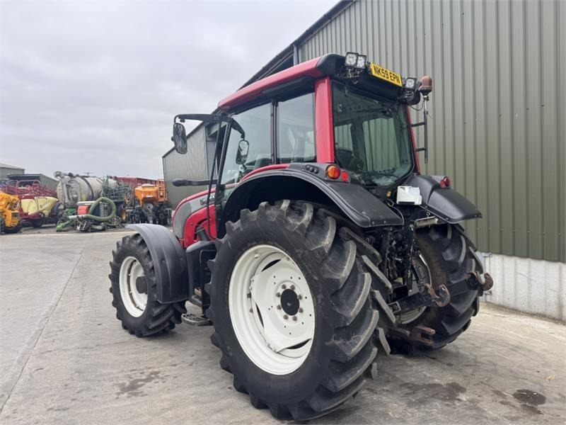 Valtra Valtra N121 Tractor - Трактор: фото 2 Valtra Valtra N121 Tractor - Трактор: фото 2