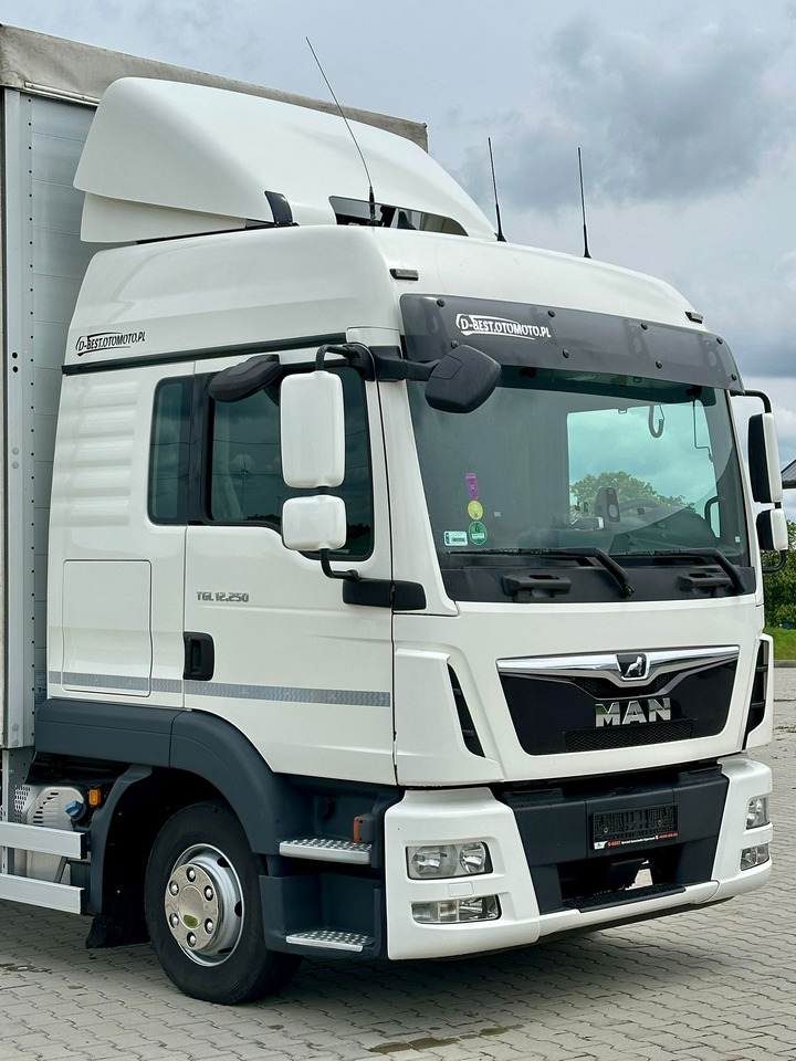 MAN TGL 12.250 / FIRANKA / 23 EUROPALETY / 9.5 M DŁUGOŚCI / NISKI PRZEBIEG / SYPIALKA / 2020 ROK - Тентованный грузовик: фото 5 MAN TGL 12.250 / FIRANKA / 23 EUROPALETY / 9.5 M DŁUGOŚCI / NISKI PRZEBIEG / SYPIALKA / 2020 ROK - Тентованный грузовик: фото 5