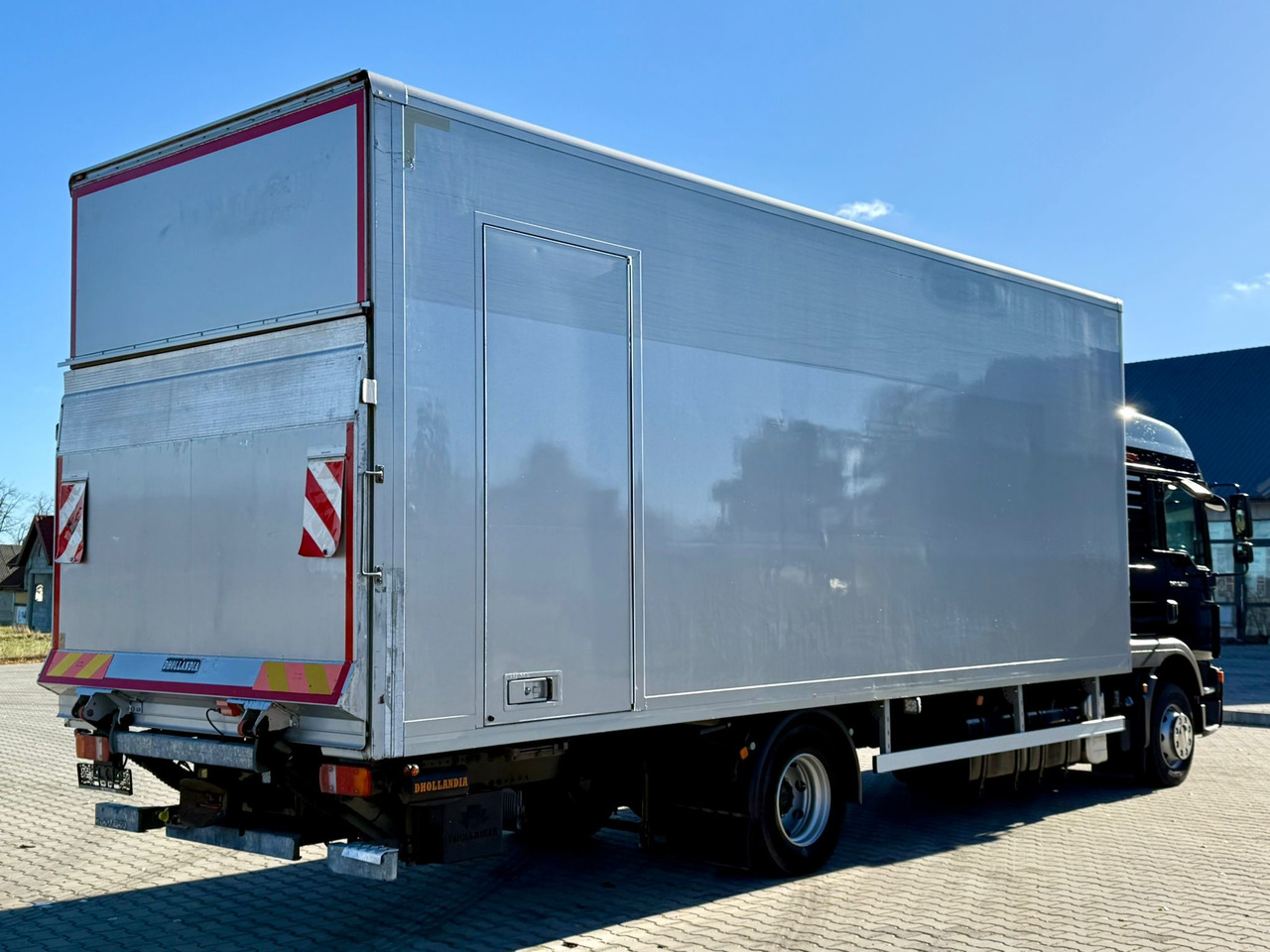 MAN TGM 12.290 / TGL / KONTENER / WINDA / 18 EUROPALET / SYPIALKA / - Грузовик с закрытым кузовом: фото 3 MAN TGM 12.290 / TGL / KONTENER / WINDA / 18 EUROPALET / SYPIALKA / - Грузовик с закрытым кузовом: фото 3