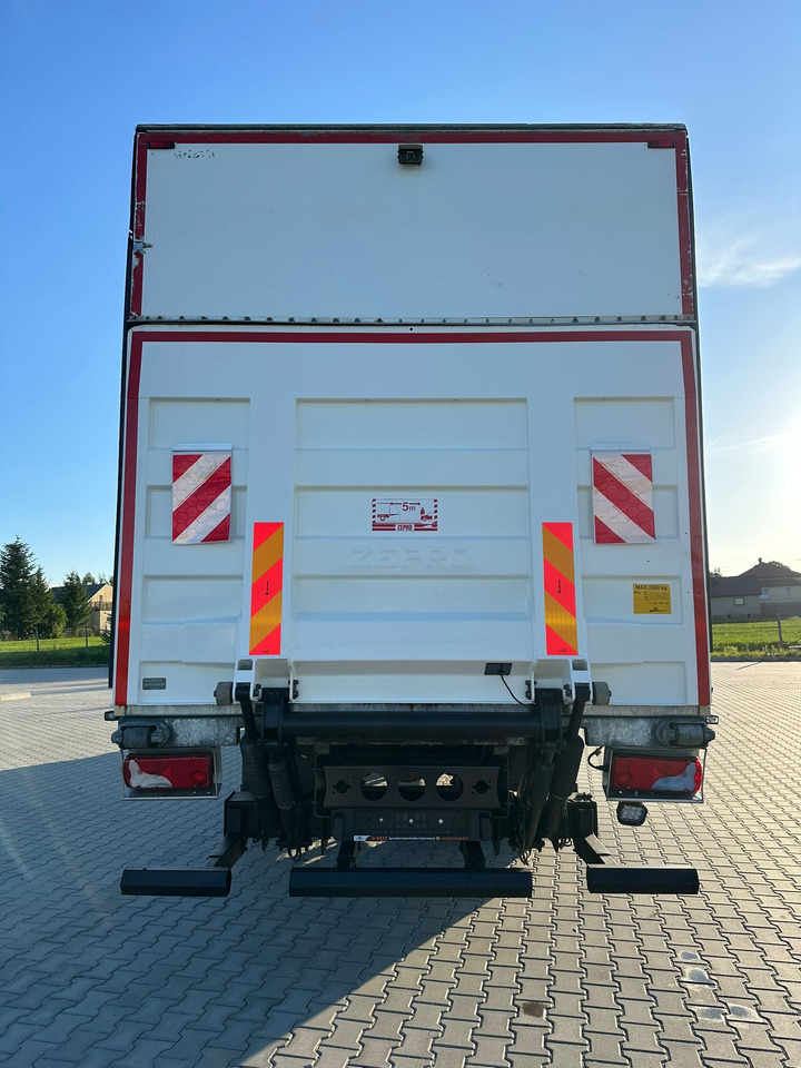 MAN TGM 18.290 / CHŁODNIA / WINDA / 20 EUROPALET / 8.2 M DŁUGOŚCI / 2018 ROK / 410 TYS KM - Рефрижератор: фото 4 MAN TGM 18.290 / CHŁODNIA / WINDA / 20 EUROPALET / 8.2 M DŁUGOŚCI / 2018 ROK / 410 TYS KM - Рефрижератор: фото 4