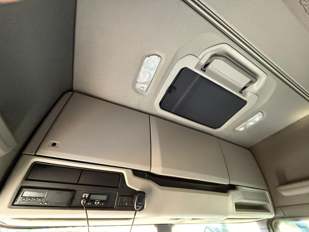 Тентованный грузовик SCANIA P280 / FIRANKA / 20 EUROPALET / 220 TYŚ KM / 2022 ROK / SYPIALKA: фото 22 Тентованный грузовик SCANIA P280 / FIRANKA / 20 EUROPALET / 220 TYŚ KM / 2022 ROK / SYPIALKA: фото 22