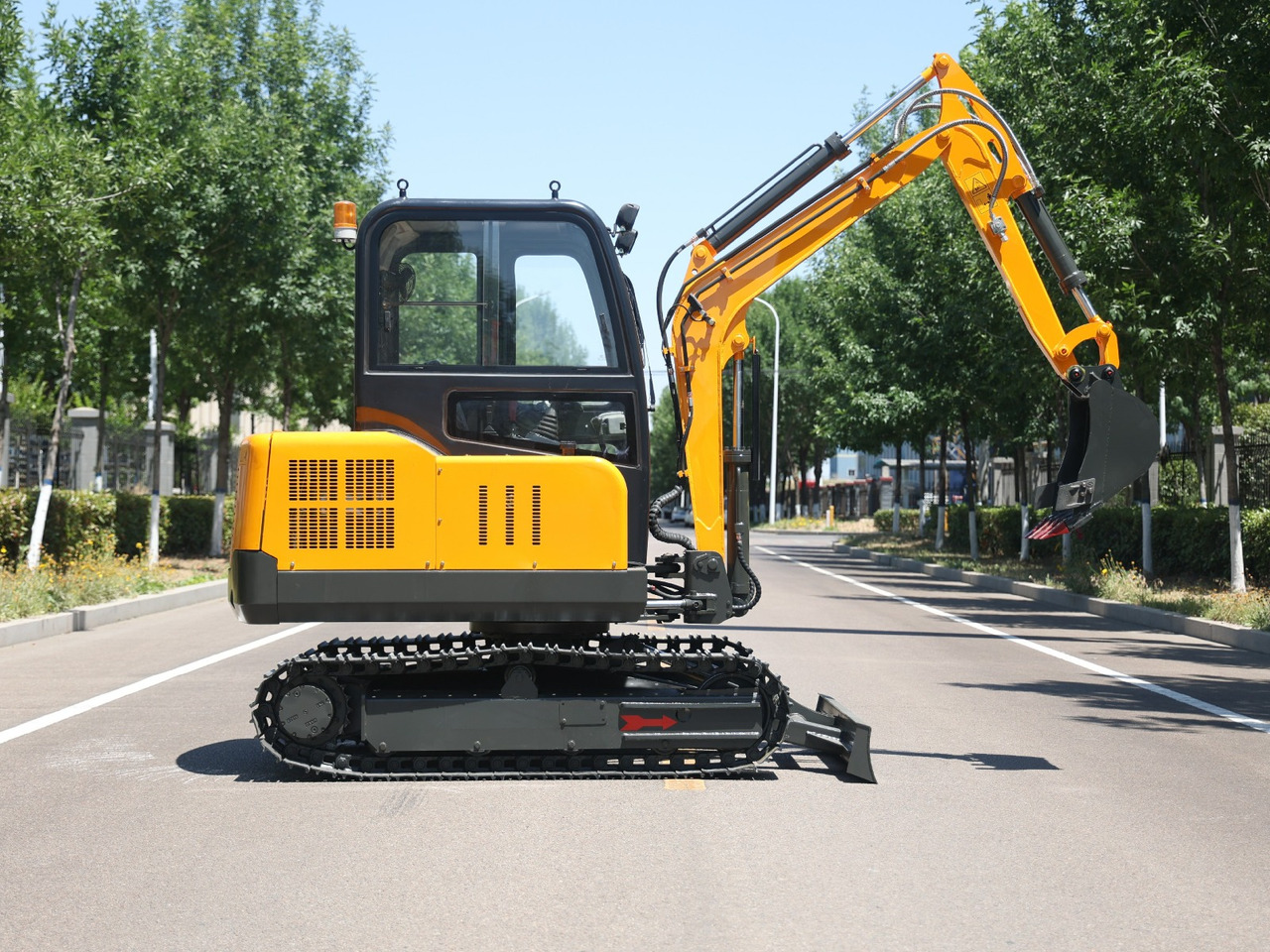 KUBOTA Diesel Mini excavator 4 ton - Müller Machinery MB 40 - VKSH - Мини-экскаватор: фото 2 KUBOTA Diesel Mini excavator 4 ton - Müller Machinery MB 40 - VKSH - Мини-экскаватор: фото 2