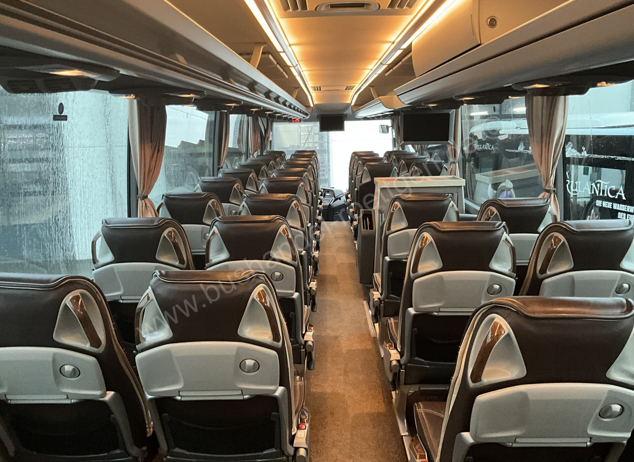 Туристический автобус Mercedes-Benz Travego: фото 20 Туристический автобус Mercedes-Benz Travego: фото 20