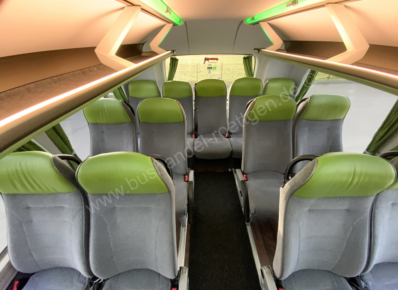 Двухэтажный автобус Neoplan Skyliner L: фото 19 Двухэтажный автобус Neoplan Skyliner L: фото 19