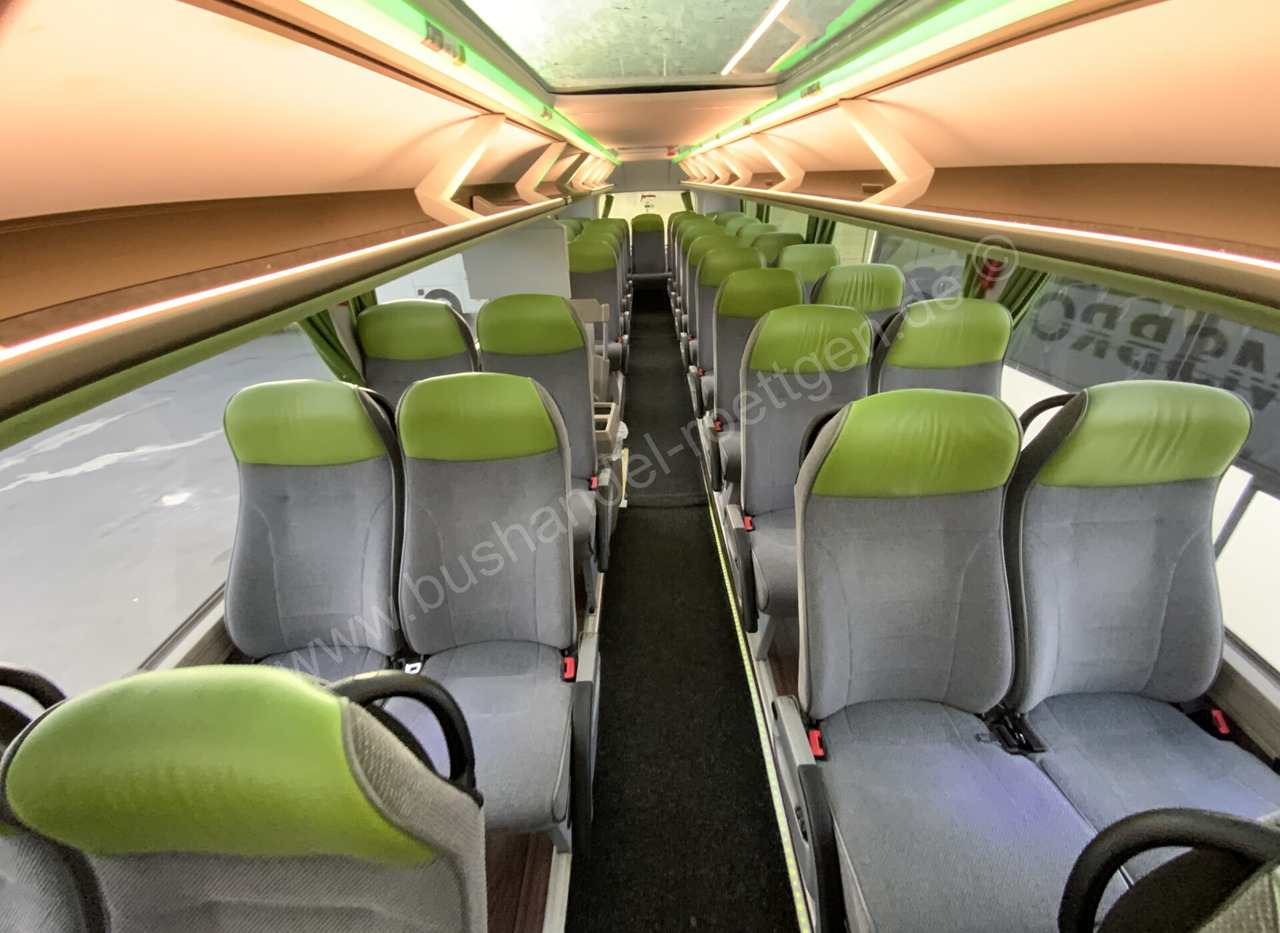 Двухэтажный автобус Neoplan Skyliner L: фото 17 Двухэтажный автобус Neoplan Skyliner L: фото 17