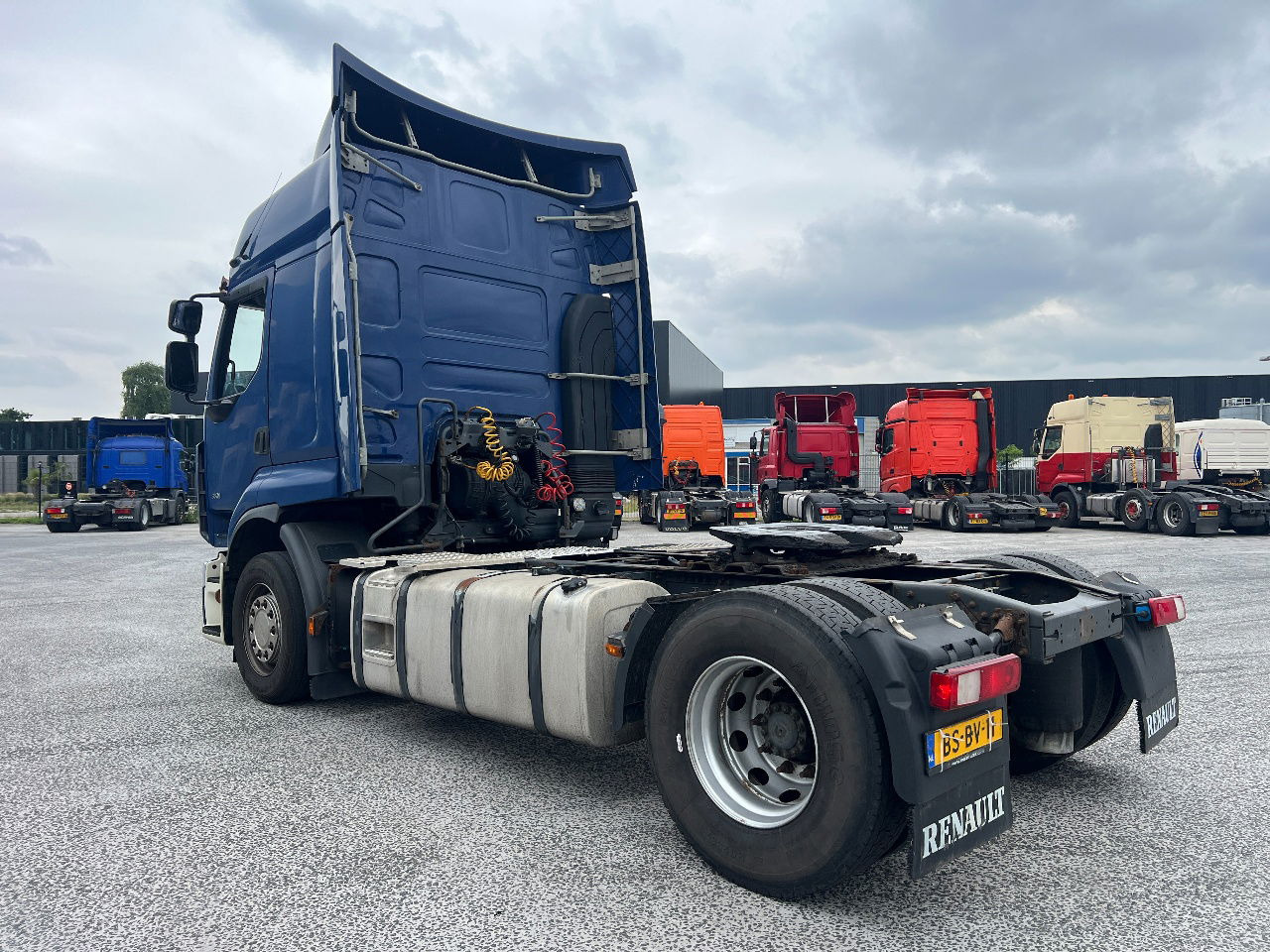 Renault Premium 380 Euro 3, NL Truck - Тягач: фото 4 Renault Premium 380 Euro 3, NL Truck - Тягач: фото 4