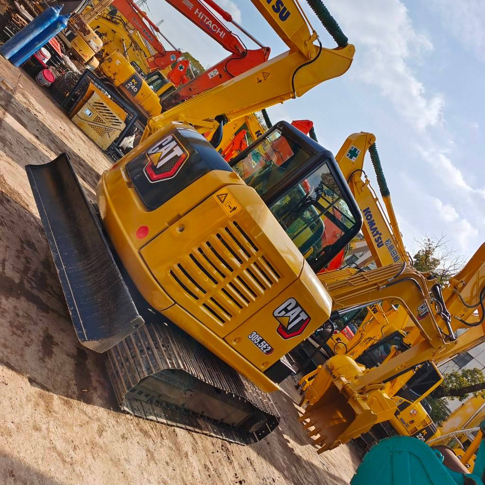CAT 305.5 E - Мини-экскаватор: фото 1 CAT 305.5 E - Мини-экскаватор: фото 1
