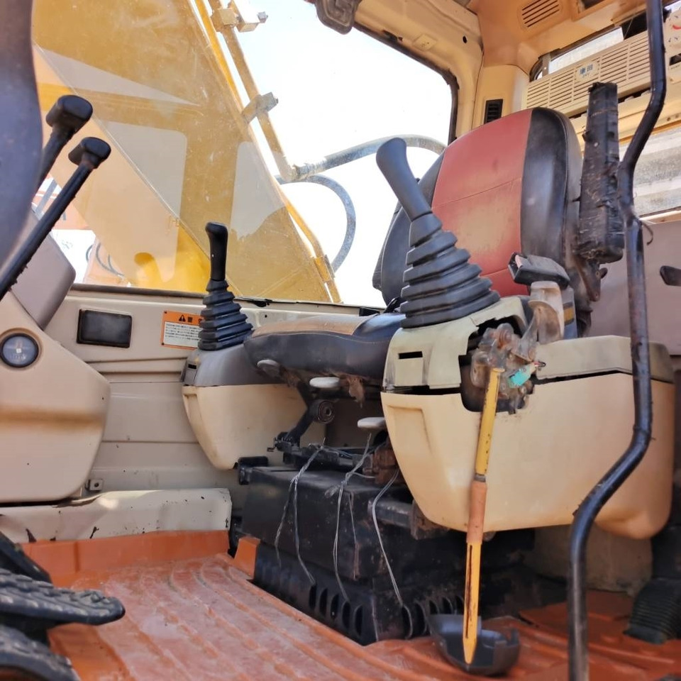 Гусеничный экскаватор CAT 320 B L: фото 7 Гусеничный экскаватор CAT 320 B L: фото 7