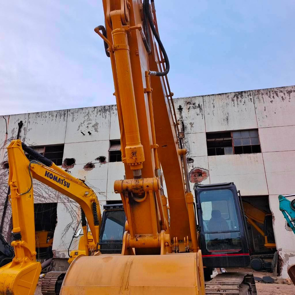CAT 320 C L - Гусеничный экскаватор: фото 3 CAT 320 C L - Гусеничный экскаватор: фото 3