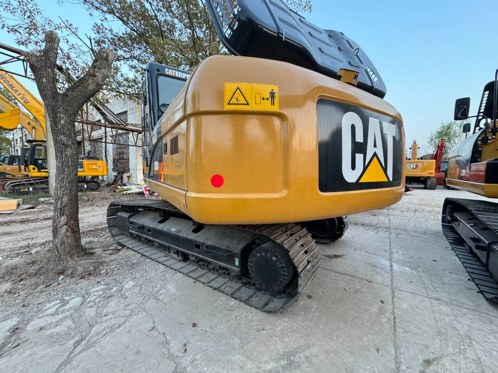 CAT 320 D-C7.1 enging - Гусеничный экскаватор: фото 2 CAT 320 D-C7.1 enging - Гусеничный экскаватор: фото 2