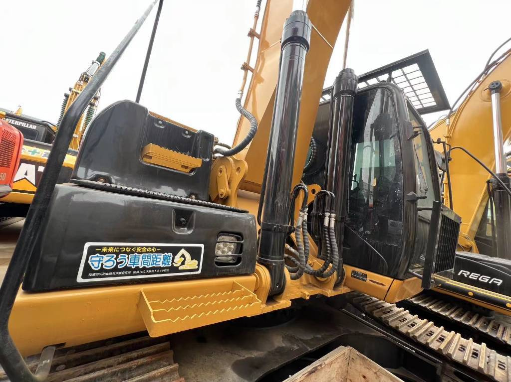 CAT 325 C - Гусеничный экскаватор: фото 3 CAT 325 C - Гусеничный экскаватор: фото 3