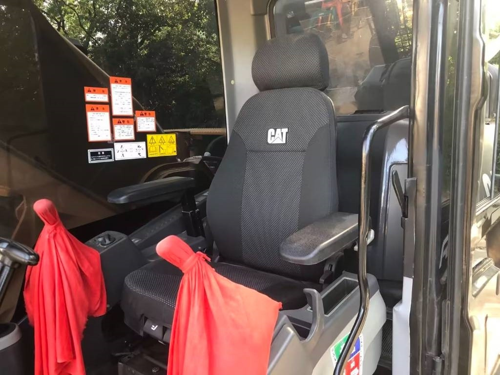 CAT 336 D - Гусеничный экскаватор: фото 2 CAT 336 D - Гусеничный экскаватор: фото 2