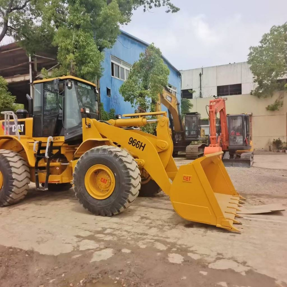 CAT 966 H - Колёсный погрузчик: фото 1 CAT 966 H - Колёсный погрузчик: фото 1