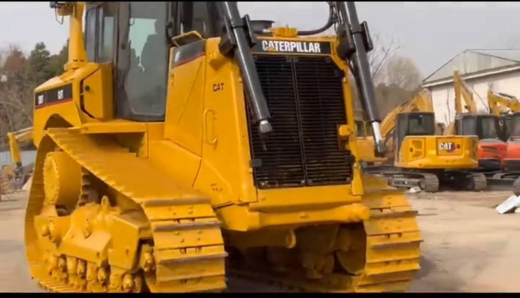CAT D 8 T - Бульдозер: фото 2 CAT D 8 T - Бульдозер: фото 2