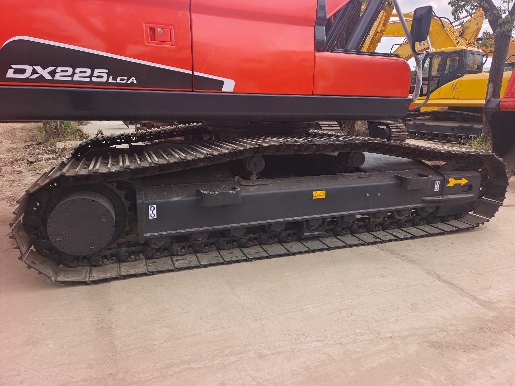 Doosan DX 225 - Гусеничный экскаватор: фото 4 Doosan DX 225 - Гусеничный экскаватор: фото 4