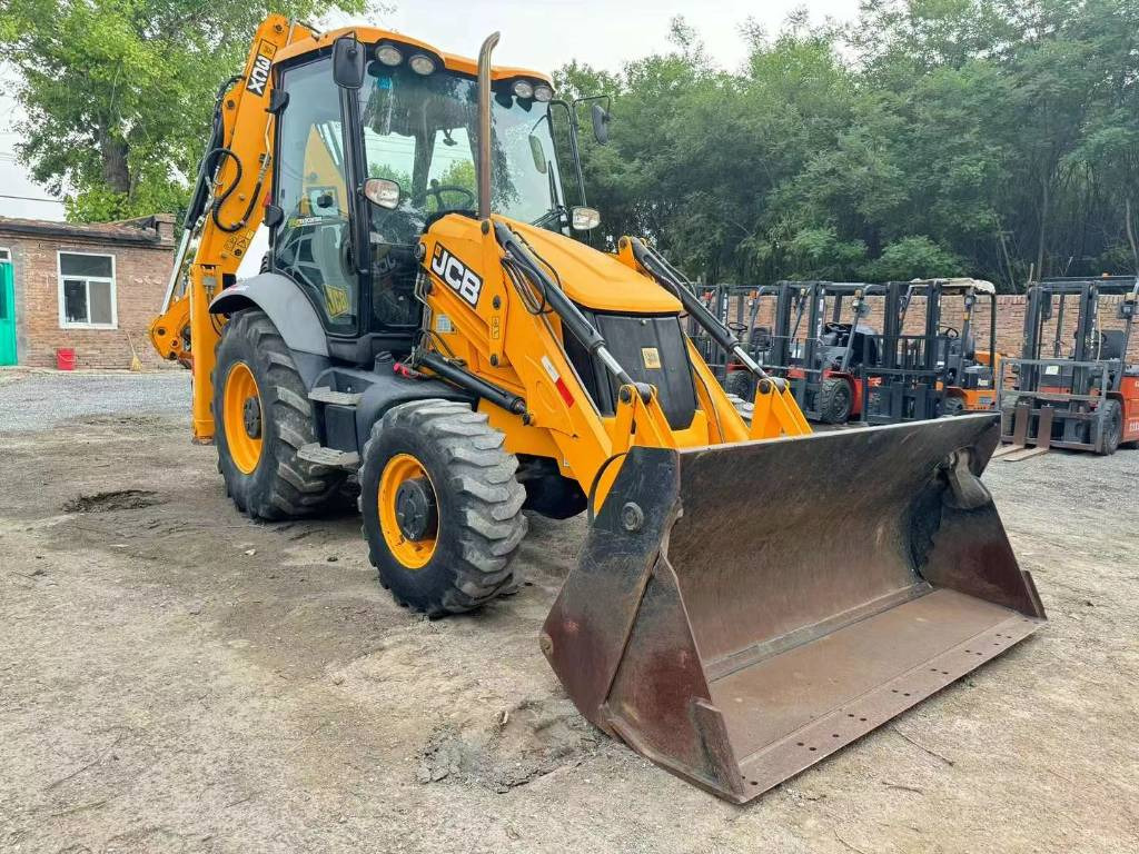 JCB 3 CX - Колёсный экскаватор: фото 1 JCB 3 CX - Колёсный экскаватор: фото 1