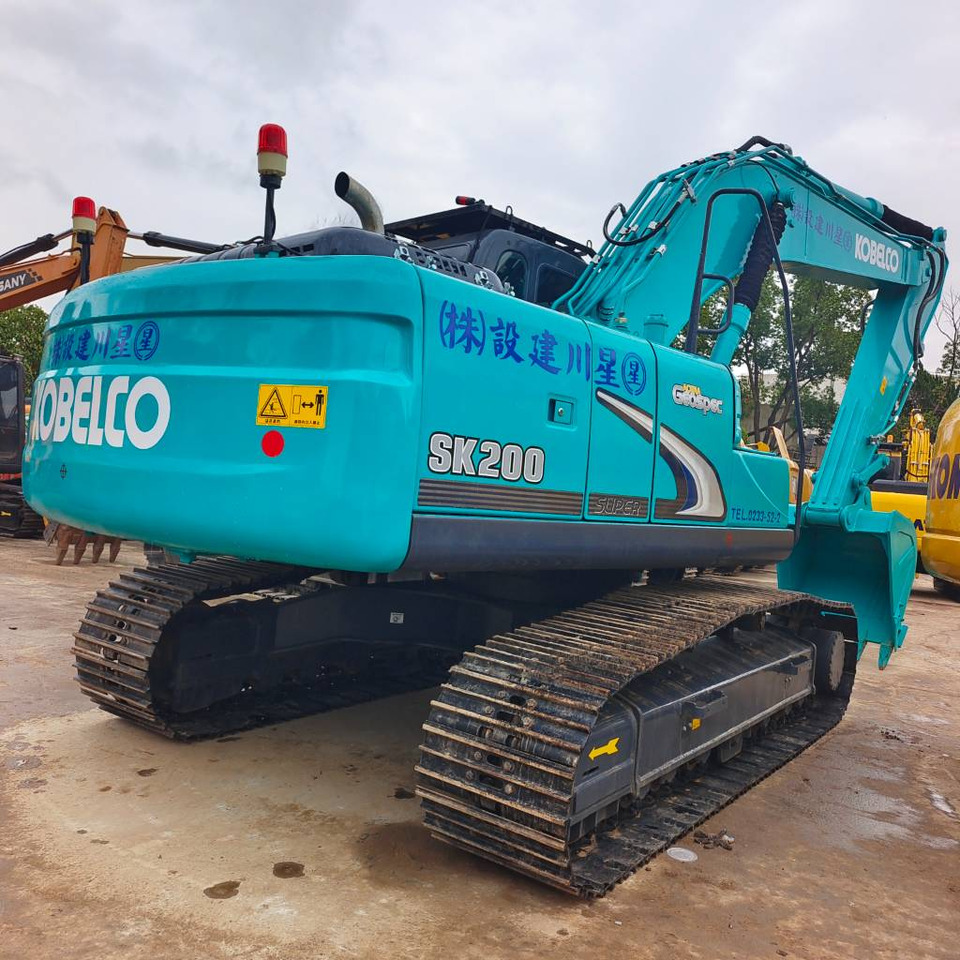 Kobelco SK 200 - Гусеничный экскаватор: фото 1 Kobelco SK 200 - Гусеничный экскаватор: фото 1
