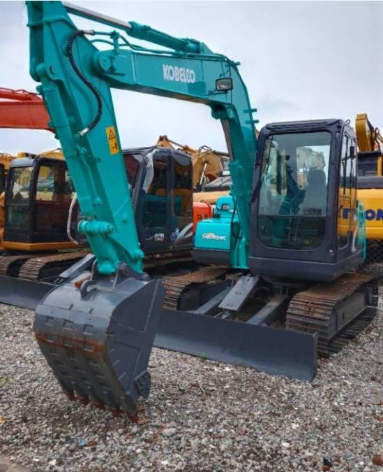 Kobelco SK 75 SR - Мини-экскаватор: фото 1 Kobelco SK 75 SR - Мини-экскаватор: фото 1